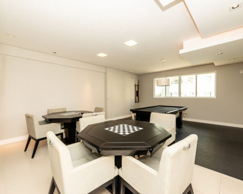 Apartamento Decorado no Lorena Cristina Residence