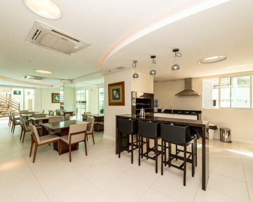 Apartamento Decorado no Lorena Cristina Residence