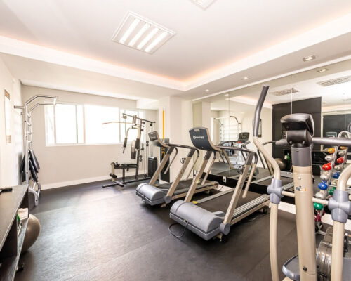 Apartamento Decorado no Lorena Cristina Residence