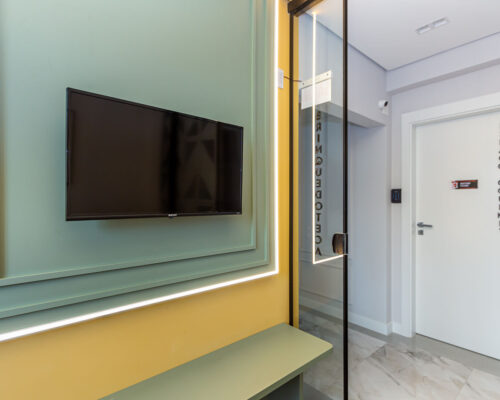 Apartamento decorado à venda no Costa Esmeralda Residence