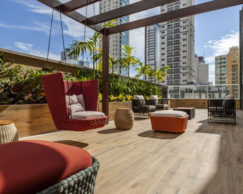 Apartamento Decorado à venda no Ocean Breeze Residence