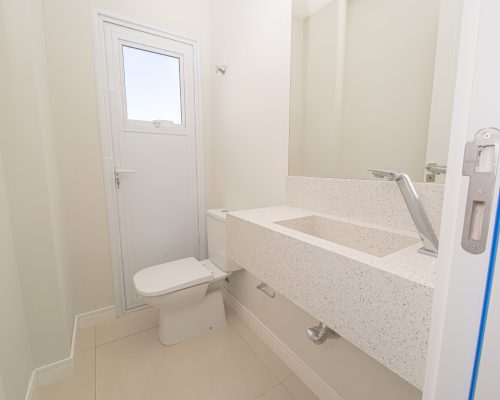 Apartamento Mobiliado à venda no Torre Esmeralda