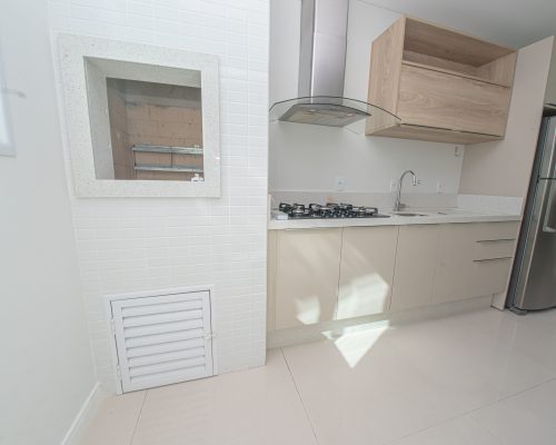 Apartamento Mobiliado à venda no Torre Esmeralda