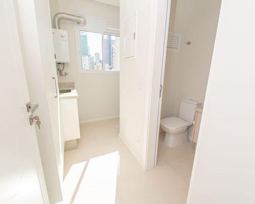 Apartamento Mobiliado à venda no Torre Esmeralda