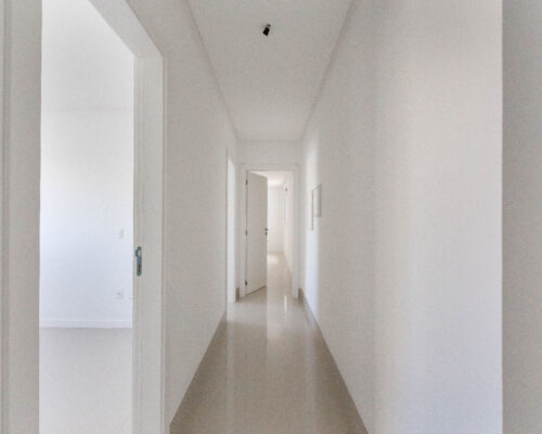 Apartamento Mobiliado à venda no Villa Castelli Residence