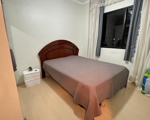 Apartamento à Venda no Ed. Montanha do Vale